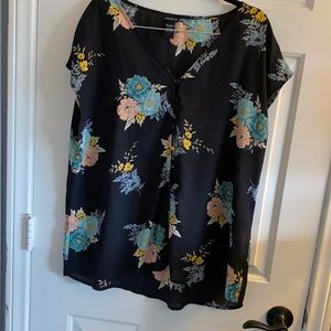 Floral top